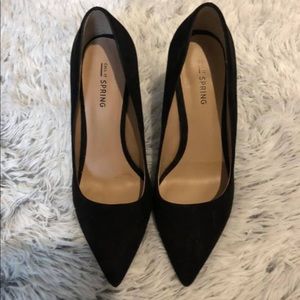 Black pointed heels